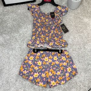 VINCE CAMUTO Kids 2 Piece Set.